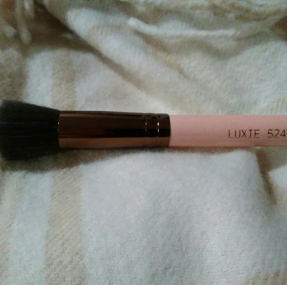 Luxe brushm